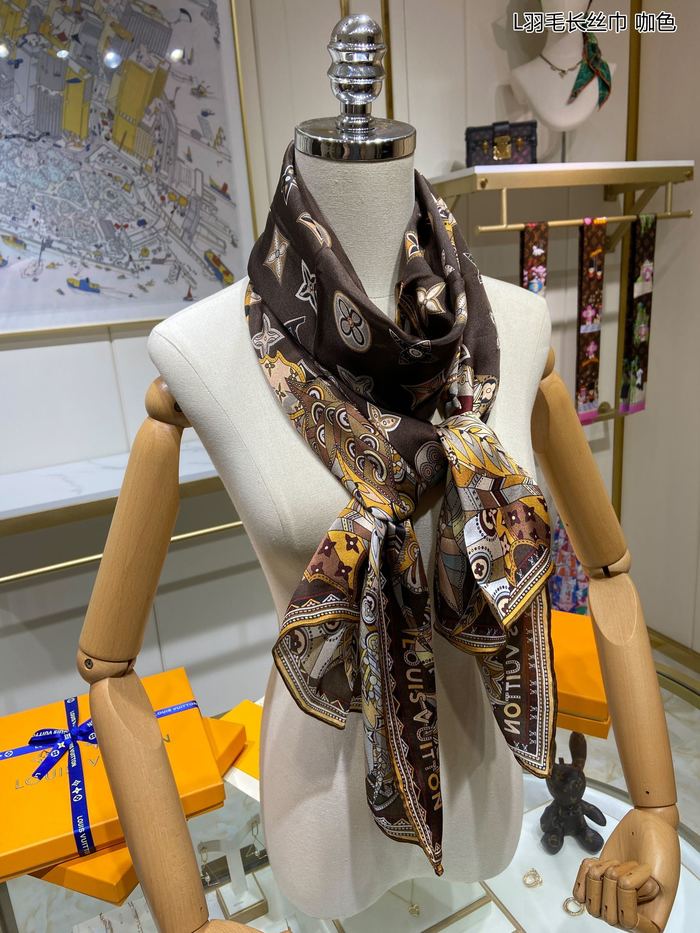 Louis Vuitton Scarf LVS00037